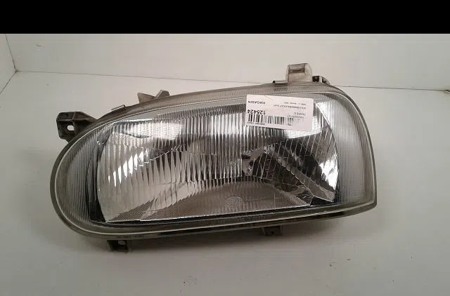 Phare gauche Volkswagen GOLF III (1H1) 1.9 d (1991-1997) occasion