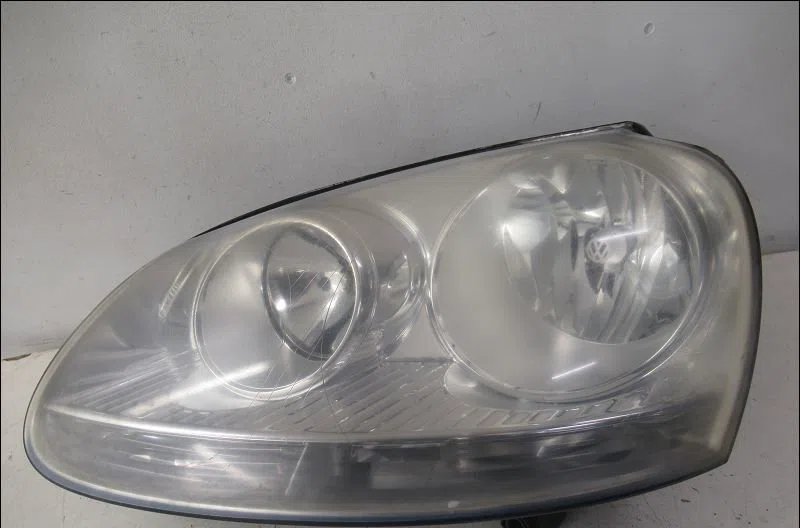 Phare gauche Volkswagen GOLF V (1K1) 1.9 tdi (2003-2008) occasion