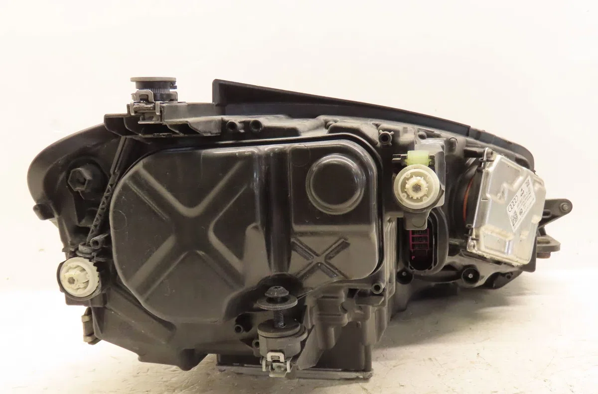 Phare gauche Volkswagen GOLF VII (5G1, BQ1, BE1, BE2) 1.4 gte hybrid (2014-2020) occasion