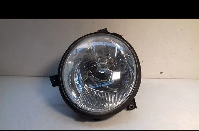 Phare gauche Volkswagen LUPO I (6X1, 6E1) 1.0 (1998-2000) occasion