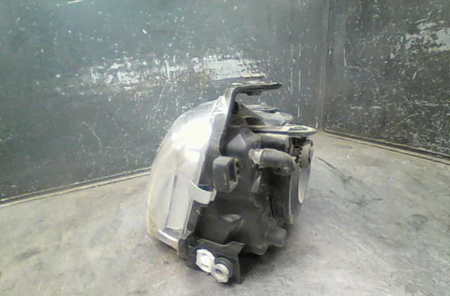 Phare gauche Volkswagen PASSAT B5.5 (3B3) 2.8 4motion (2000-2005) occasion