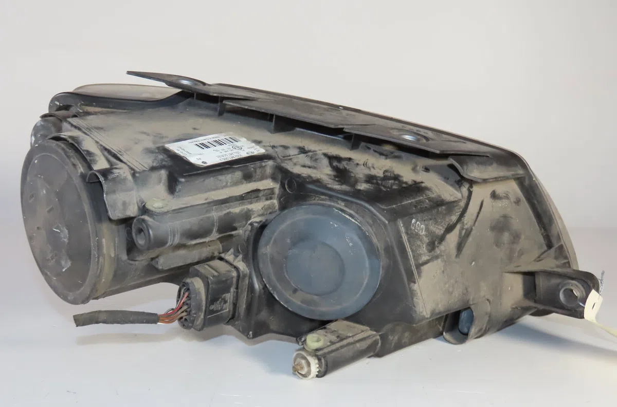 Phare gauche Volkswagen PASSAT B6 (3C2) 1.9 tdi (2005-2010) 4 portes occasion