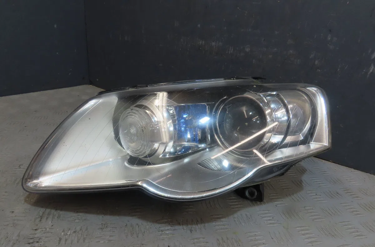 Phare gauche Volkswagen PASSAT B6 Variant (3C5) 2.0 tdi (2005-2010) occasion