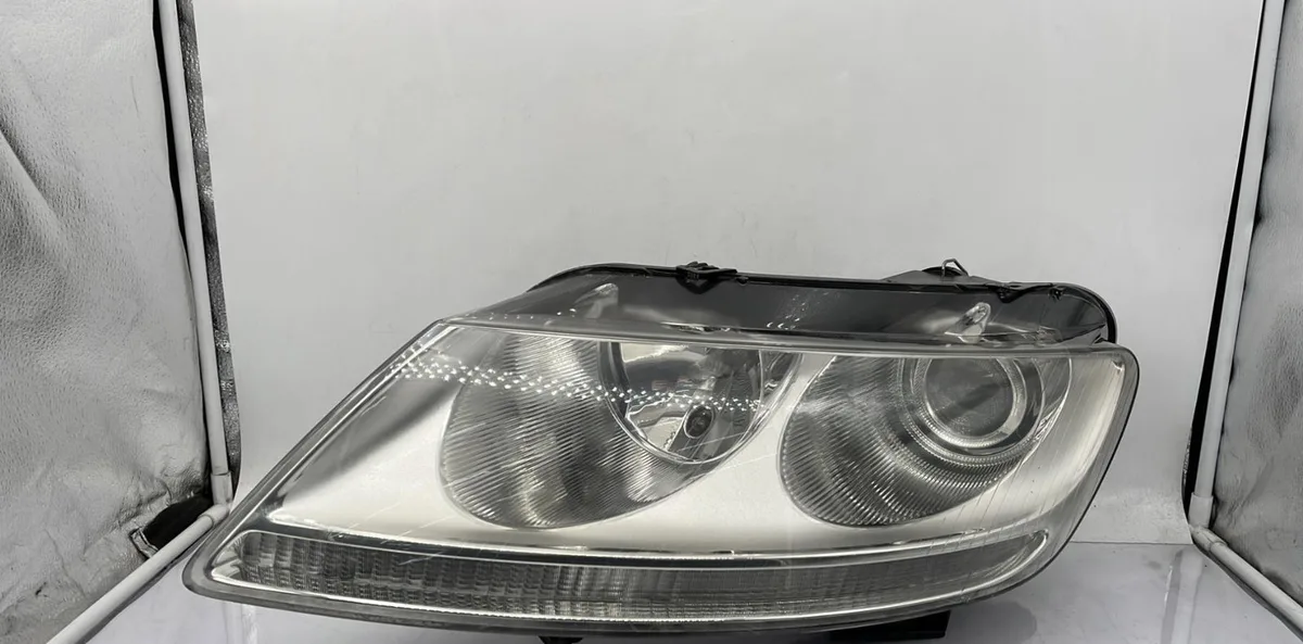 Phare gauche VOLKSWAGEN PHAETON PHASE 1 occasion