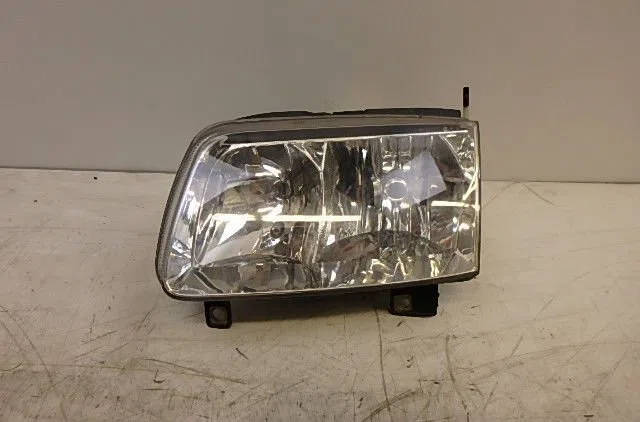 Phare gauche VOLKSWAGEN POLO 2001 occasion