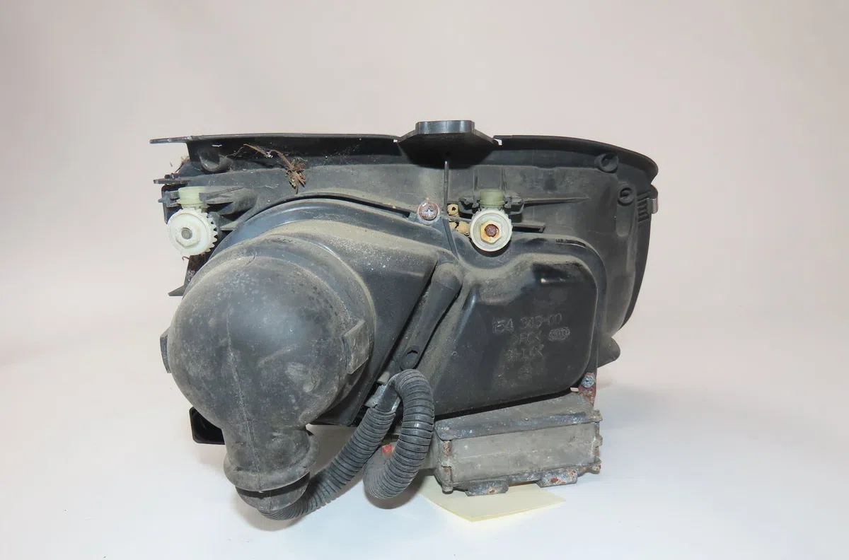 Phare gauche Volkswagen POLO (6N2) 1.6 16v gti (1999-2001) occasion