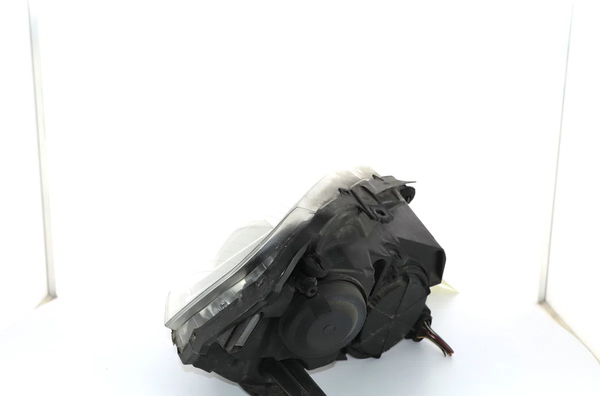 Phare gauche Volkswagen POLO (9N_, 9A_) 1.2 12v (2001-2007) 5 portes occasion