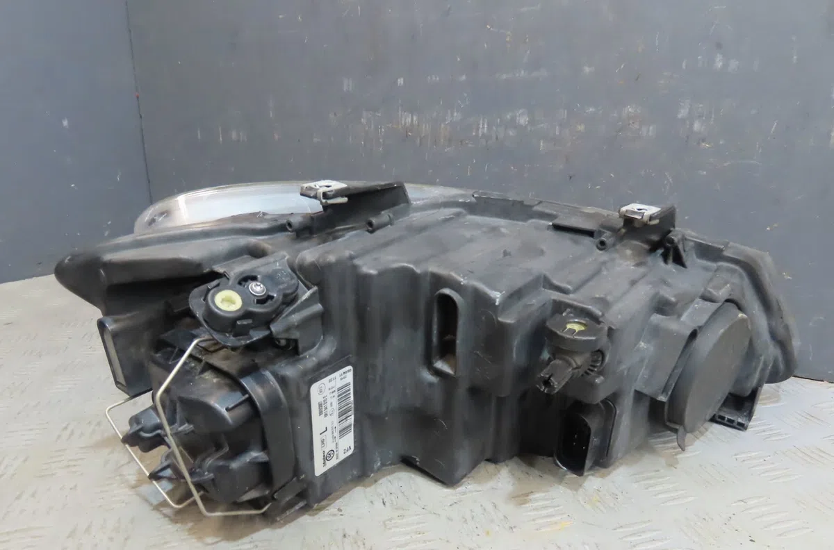Phare gauche Volkswagen POLO V (6R1, 6C1) 1.2 tdi (2009) 5 portes occasion