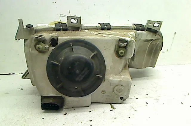 Phare gauche Volkswagen SHARAN (7M8, 7M9, 7M6) 1.9 tdi (1996-2000) occasion