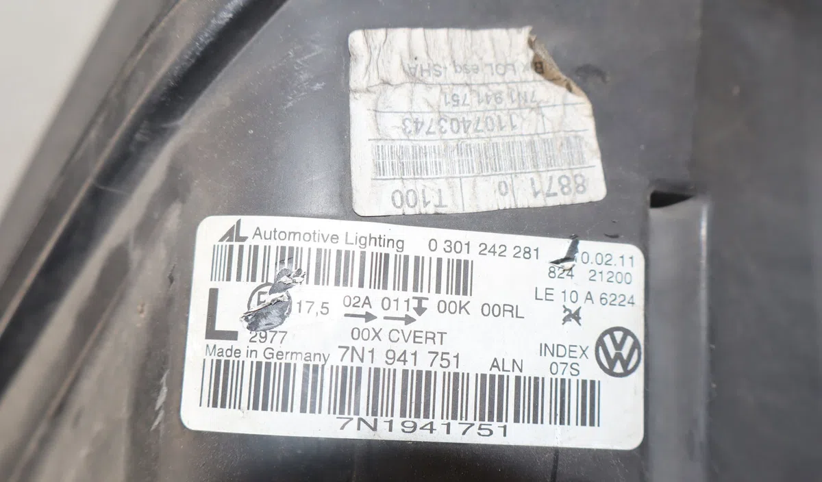 Phare gauche Volkswagen SHARAN (7N1, 7N2) 2.0 tdi (2010) 5 portes occasion