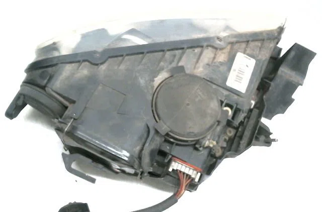 Phare gauche Volkswagen TOUAREG (7LA, 7L6, 7L7) 2.5 r5 tdi (2003-2010) occasion