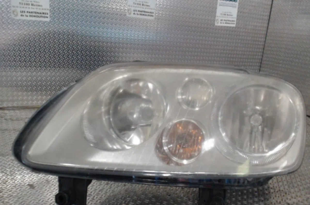 Phare gauche Volkswagen TOURAN (1T1, 1T2) 1.6 fsi (2003-2007) occasion