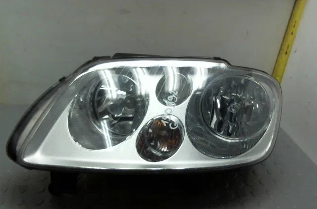 Phare gauche Volkswagen TOURAN (1T1, 1T2) 1.9 tdi (2003-2004) occasion