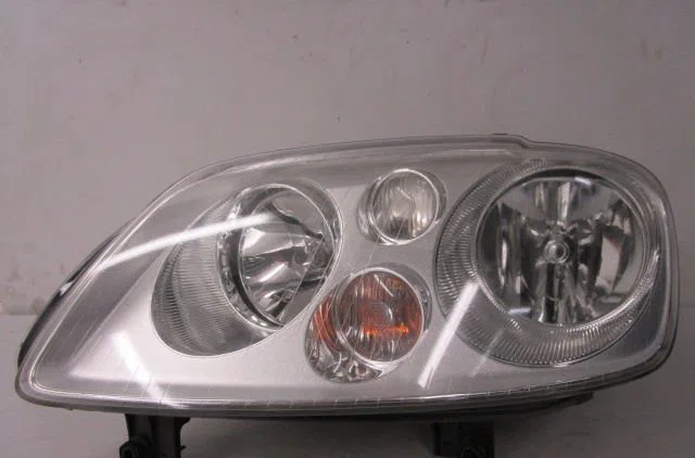 Phare gauche VOLKSWAGEN TOURAN I  1.9 TDI 105ch occasion