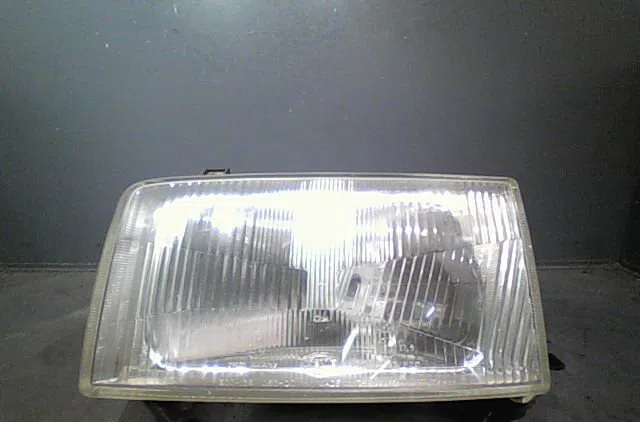Phare gauche Volkswagen TRANSPORTER IV Autobus-Autocar (70B, 70C, 7DB, 7DK, 70J, 70K 1.9 td (1992-2003) occasion