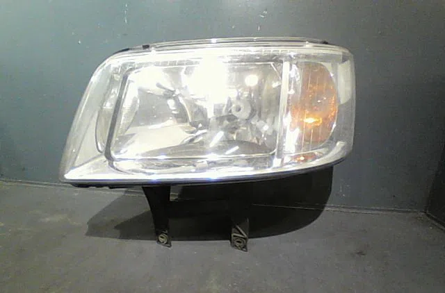 Phare gauche Volkswagen TRANSPORTER V Camionnette (7HA, 7HH, 7EA, 7EH) 1.9 tdi (2006-2009) occasion