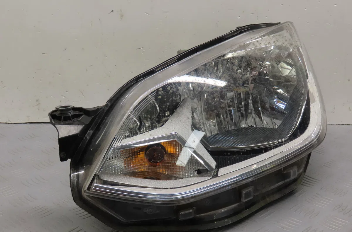 Phare gauche VOLKSWAGEN UP occasion