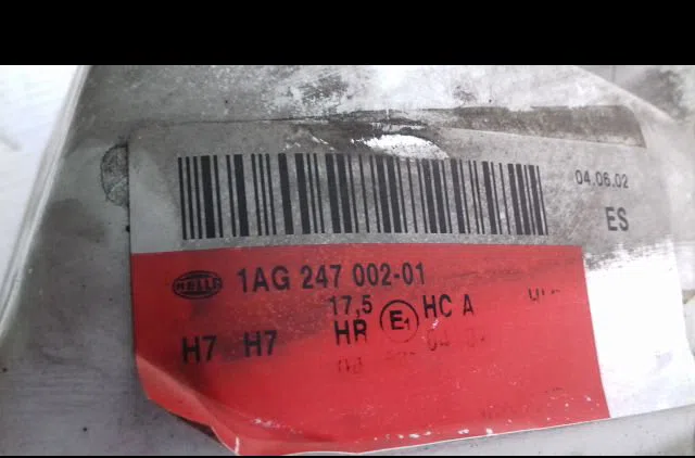 Phare gauche Volvo V40 Break (645) 1.9 di (2000-2004) occasion