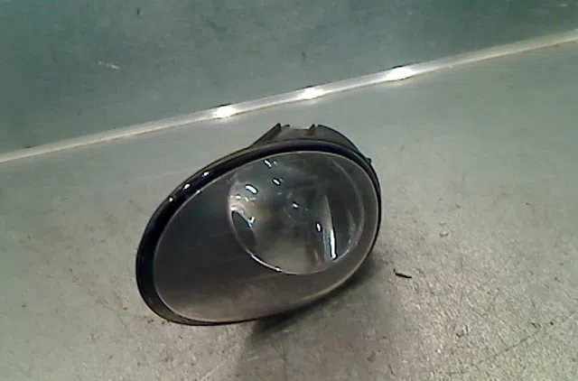 Phare longue portee avant droit Fiat MULTIPLA (186_) 1.9 jtd 105 (186axb1a) (1999-2010) occasion