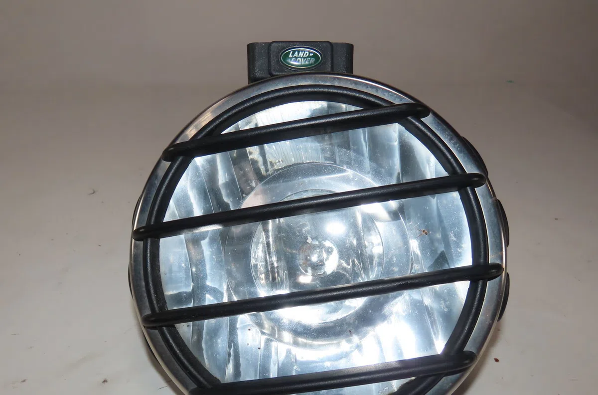 Phare longue portee avant droit Land rover DISCOVERY II (L318) 2.5 td5 4x4 (1998-2004) 5 portes occasion
