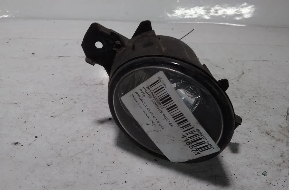 Phare longue portee avant droit RENAULT CLIO 3 2008 occasion