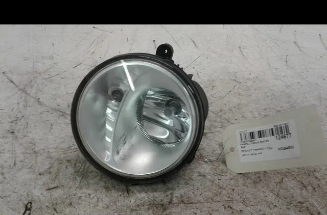 Phare longue portee avant droit Renault TWINGO II (CN0_) 1.5 dci (cn0e) (2007-2014) 3 portes occasion