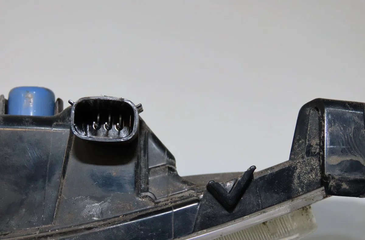 Phare longue portee avant gauche Ford MONDEO IV (BA7) 2.0 tdci (2007-2015) occasion