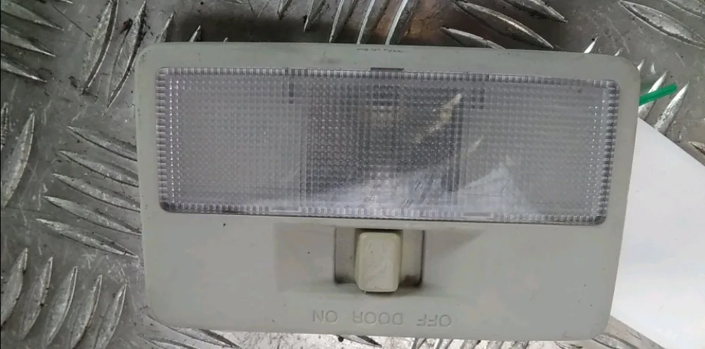 Plafonnier Mazda 2 (DE_, DH_) 1.4 mzr-cd (2008-2015) occasion