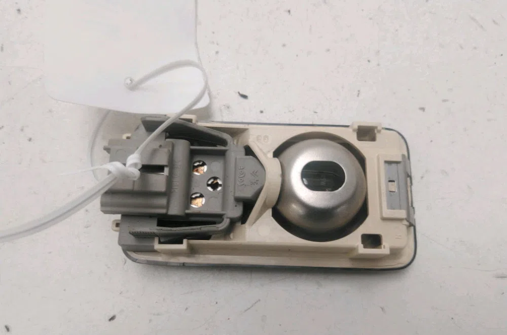 Plafonnier Peugeot 206 3-5 portes (2A-C) 1.1 i (1998-2007) occasion