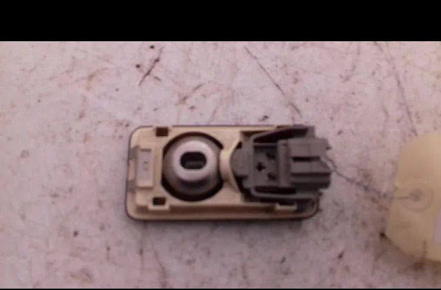 Plafonnier Peugeot 306 3-5 portes (7A, 7C, N3, N5) 2.0 hdi 90 (1999-2002) occasion
