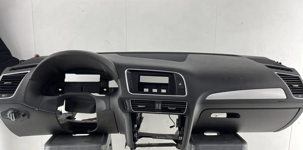 Planche de bord AUDI Q5 1 PHASE 2 occasion