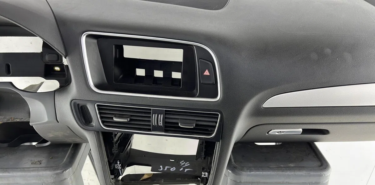 Planche de bord AUDI Q5 1 PHASE 2 occasion