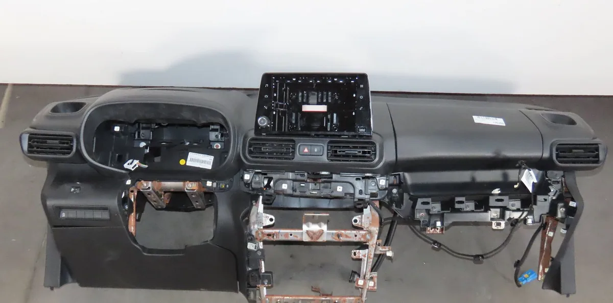 Planche de bord Citroën BERLINGO Camionnette-Monospace (K9) 1.6 bluehdi 100 (2018) occasion