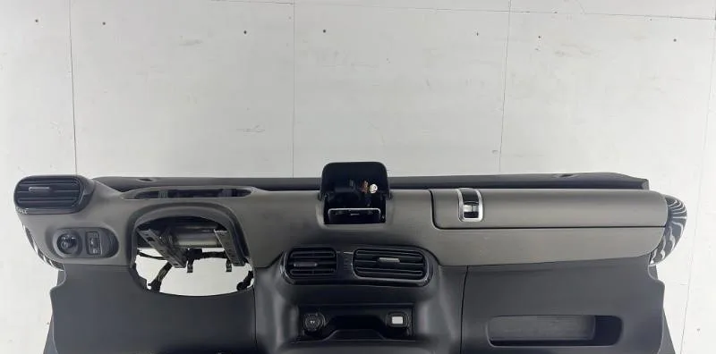 Planche de bord CITROEN C4 CACTUS occasion