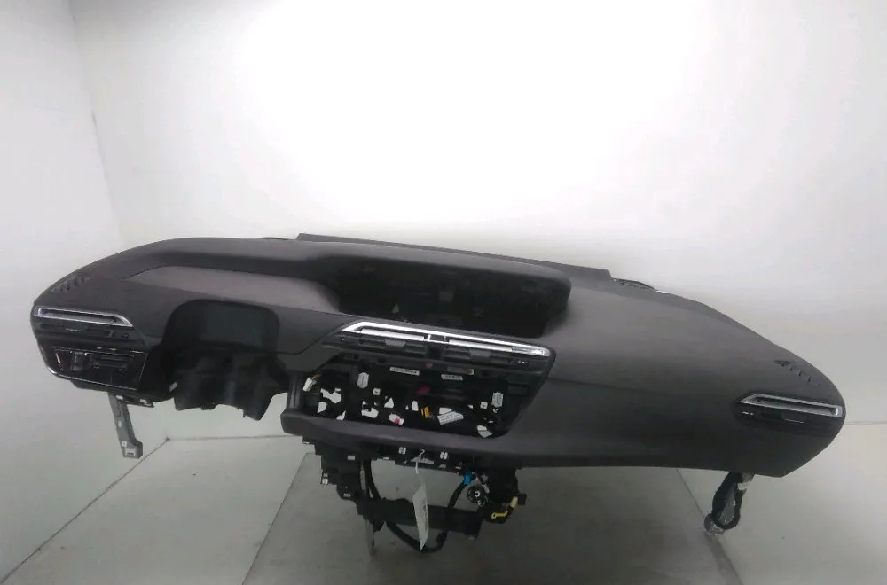 Planche de bord Citroen C4 PICASSO II 1.6 bluehdi 120 (2014) occasion
