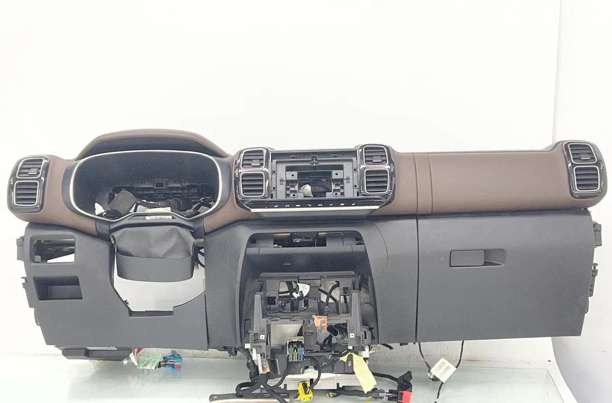 Planche de bord CITROEN C5 AIRCROSS PHASE 1 occasion