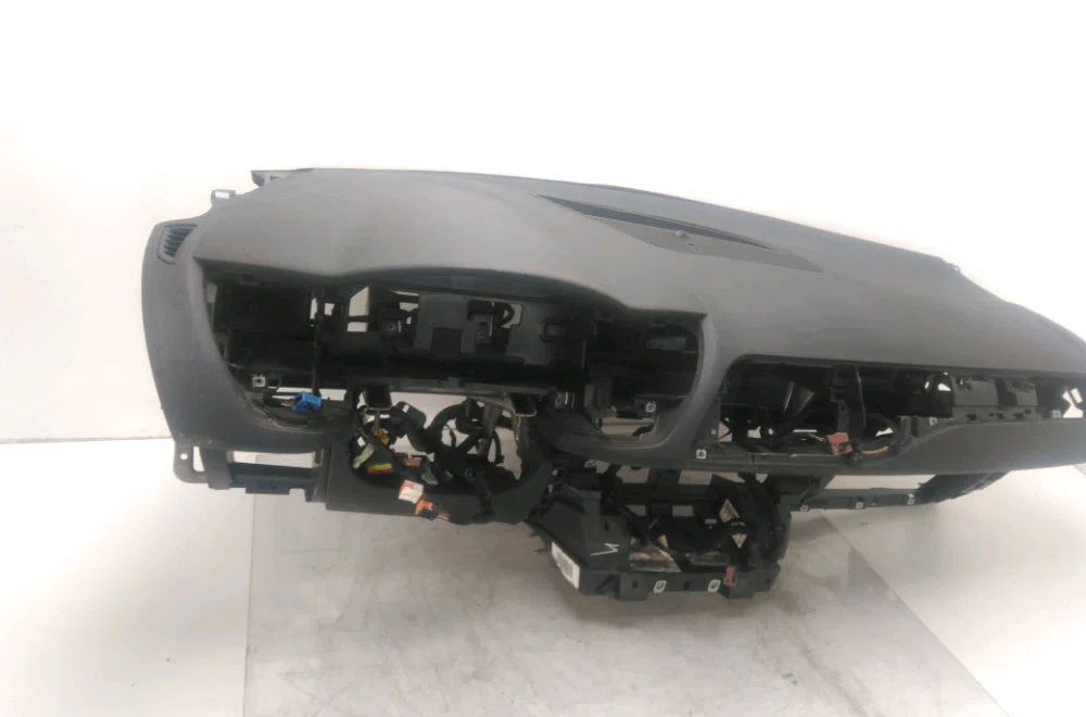 Planche de bord Citroen C5 III Break (RW_) 2.0 hdi 140 (2009) 5 portes occasion