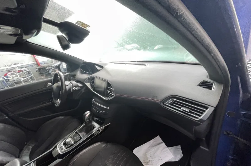 Planche de bord complete pour PEUGEOT 308 2 SW PHASE 1 BREAK