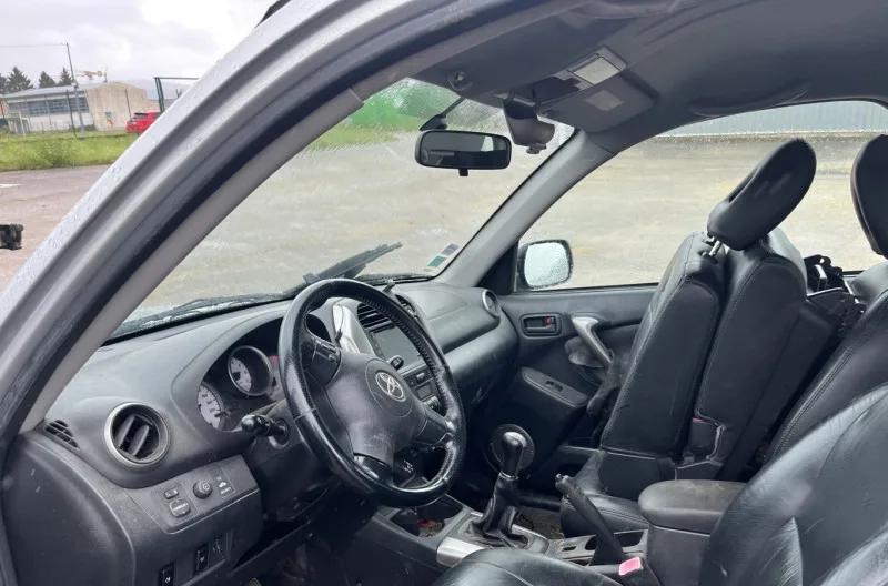 Planche de bord complete pour TOYOTA RAV4 2 PHASE 2