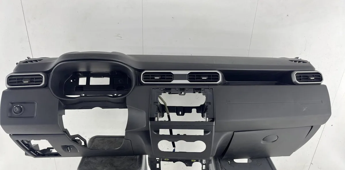 Planche de bord DACIA DUSTER 2 PHASE 2 occasion