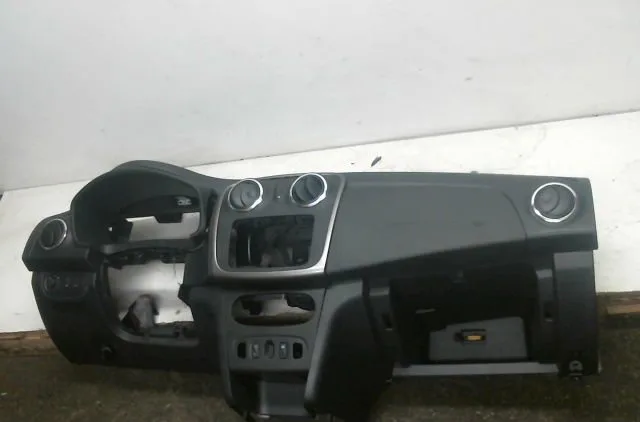 Planche de bord Dacia SANDERO II 1.5 dci (2012) 5 portes occasion