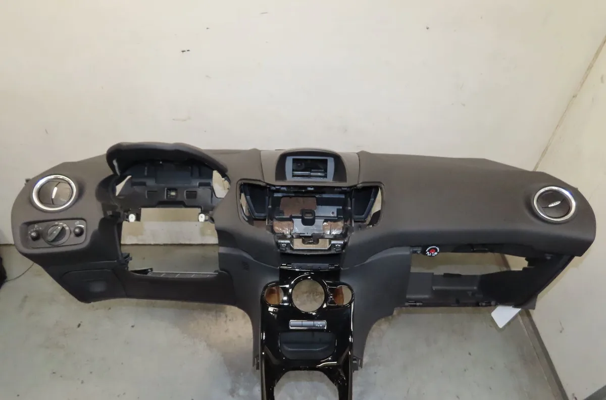 Planche de bord Ford FIESTA VI (CB1, CCN) 1.0 ecoboost (2013) occasion