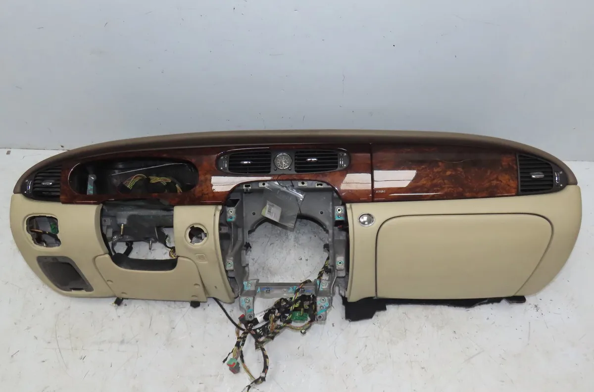 Planche de bord Jaguar XJ (X350, X358) 3.6 (2003-2009) occasion