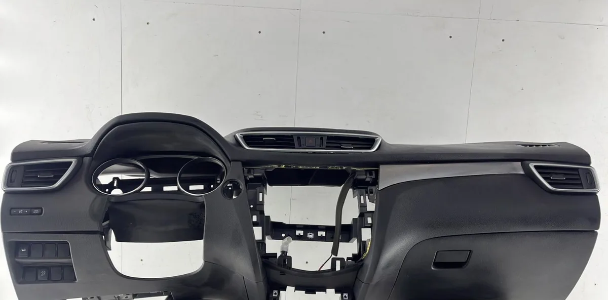 Planche de bord NISSAN QASHQAI 2 PHASE 2 occasion