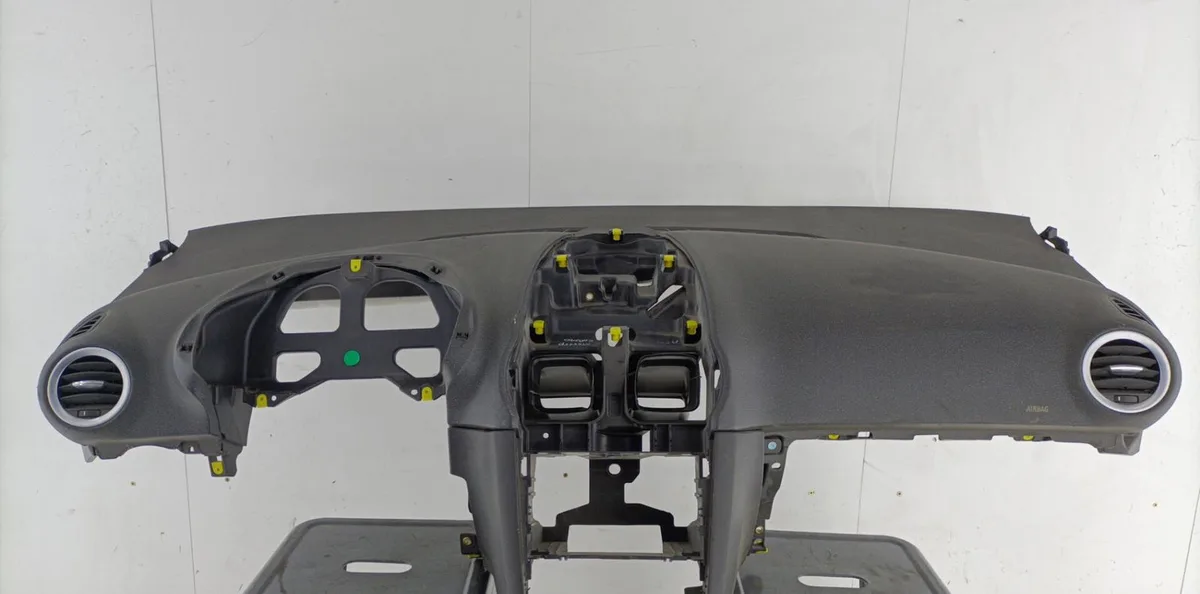 Planche de bord OPEL CORSA D PHASE 1 occasion