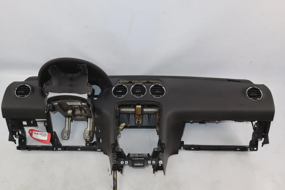 Planche de bord Peugeot 308 CC (4B_) 2.0 hdi (2009-2012) occasion