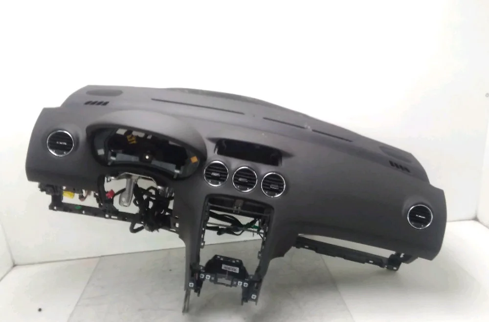 Planche de bord Peugeot 308 I (4A_, 4C_) 1.6 16v (2007-2014) 5 portes occasion