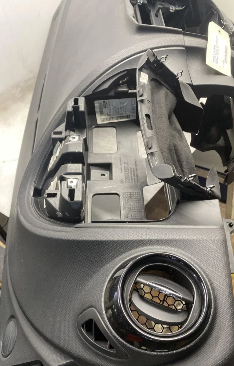 Planche de bord Renault CLIO IV (BH_) 0.9 tce 90 (2012) 5 portes occasion