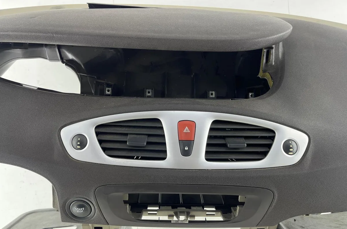 Planche de bord RENAULT GRAND SCENIC 3 PHASE 1 occasion