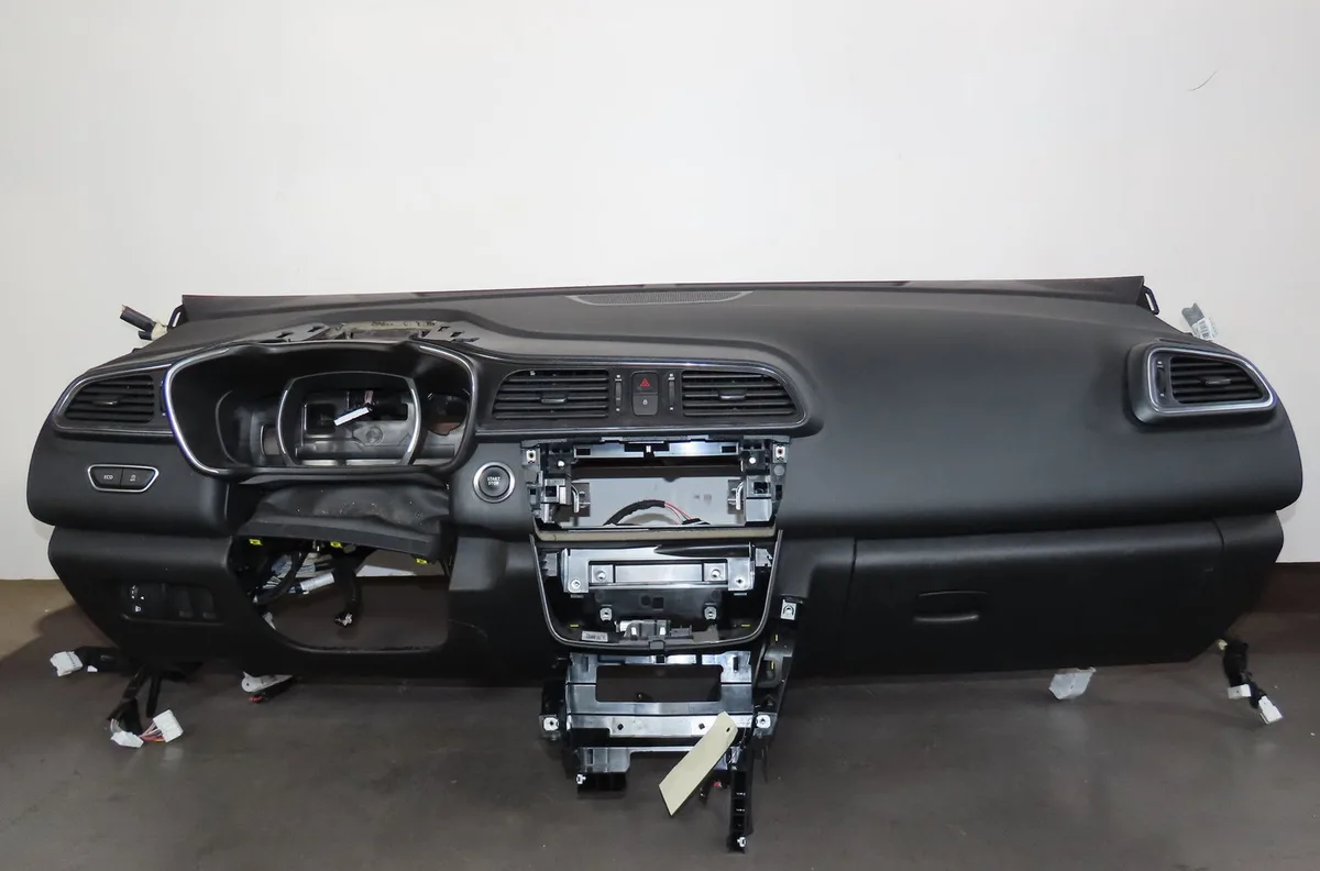 Planche de bord Renault KADJAR (HA_, HL_) 1.3 tce 140 (2018) occasion